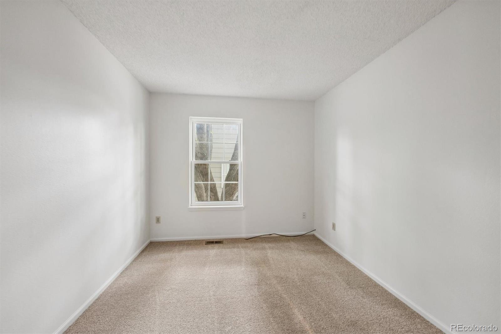 16 Amesbury Street Broomfield CO 80020
