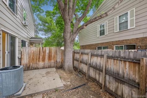 16 Amesbury Street Broomfield CO 80020