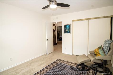 2752 S Heather Gardens Way Aurora CO 80014