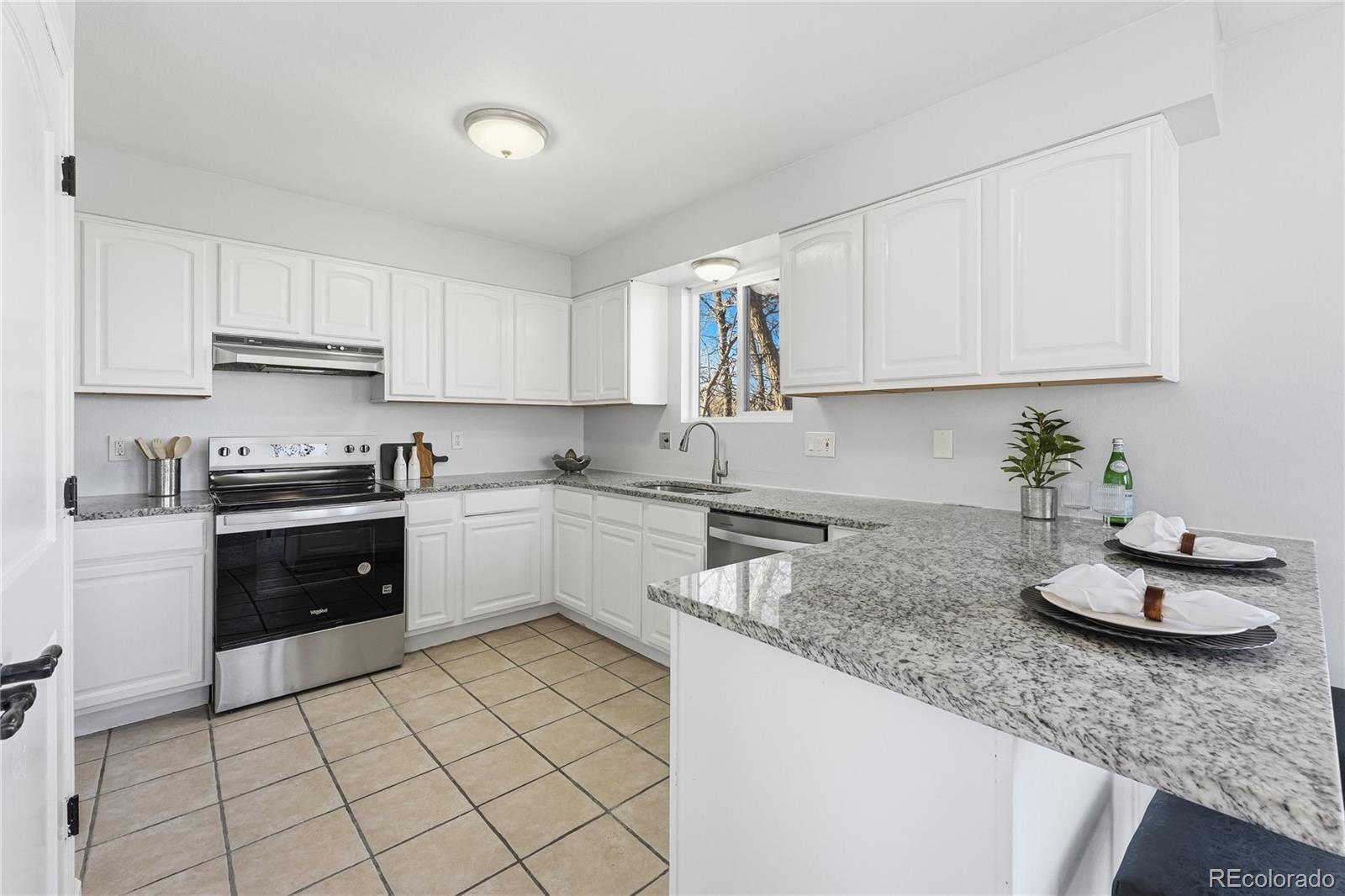 551 W Crestline Circle Littleton CO 80120