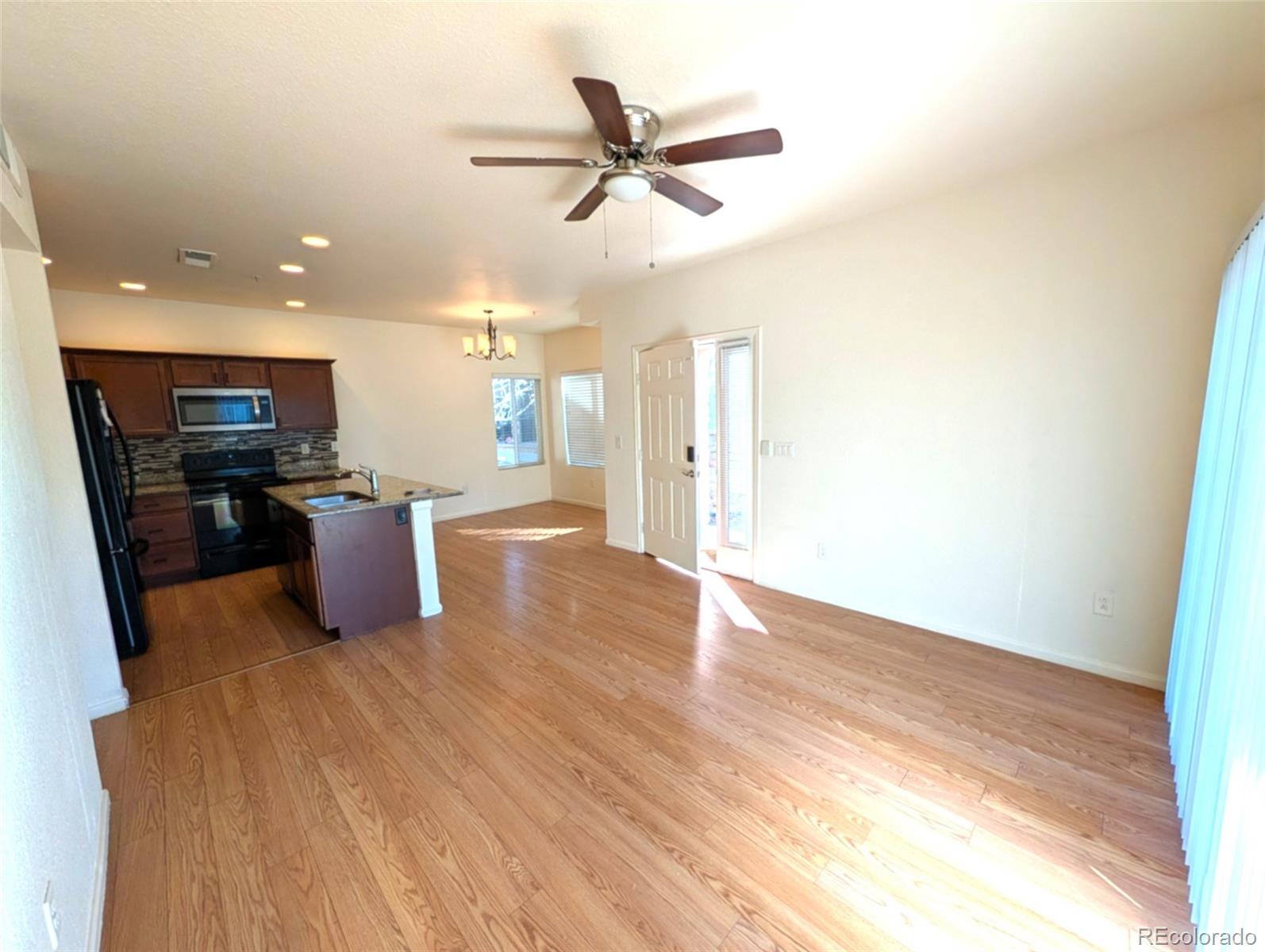 1614 Granby Way Aurora CO 80011