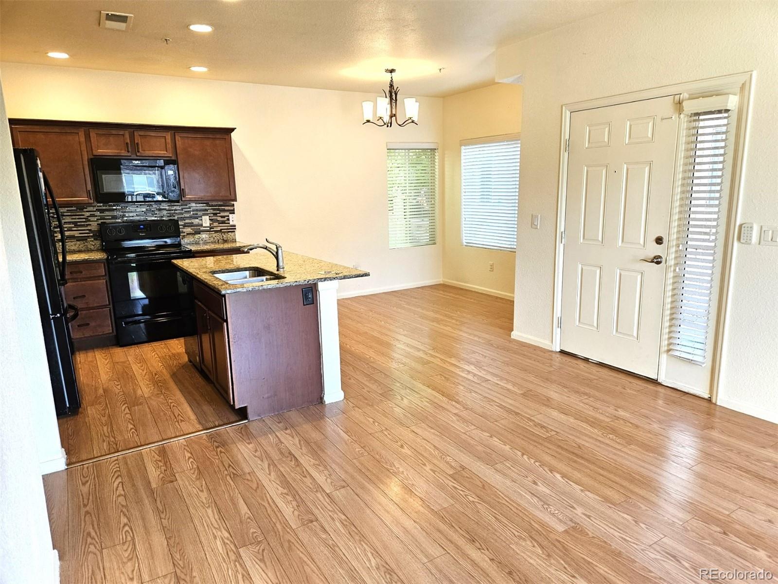 1614 Granby Way Aurora CO 80011