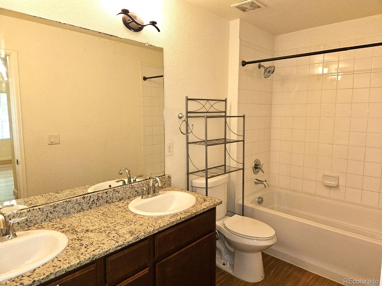 1614 Granby Way Aurora CO 80011
