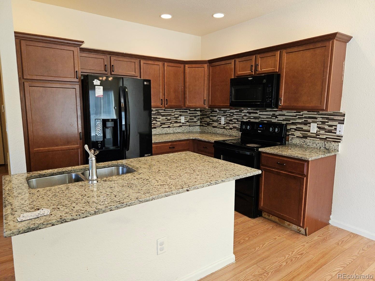 1614 Granby Way Aurora CO 80011