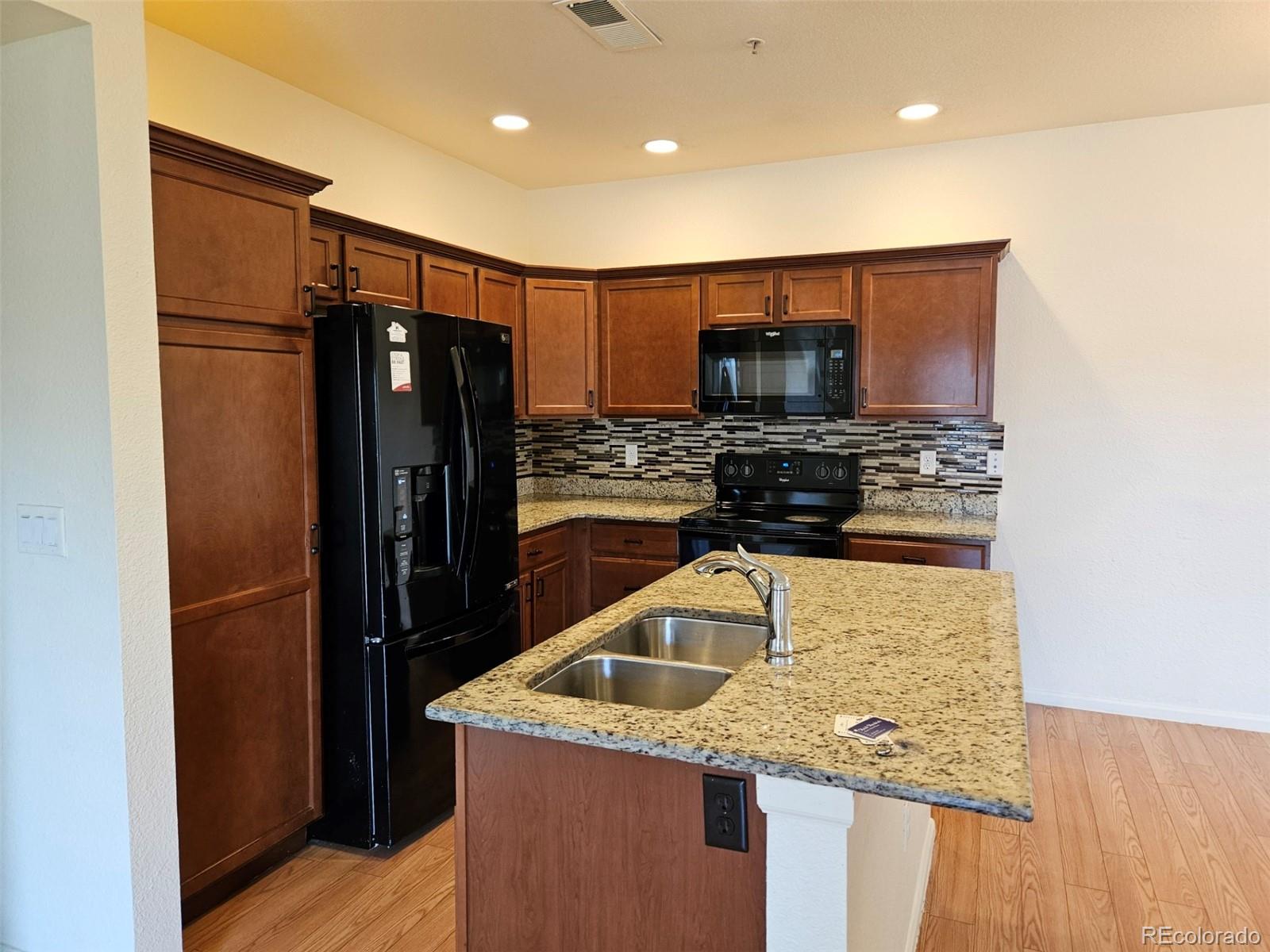 1614 Granby Way Aurora CO 80011