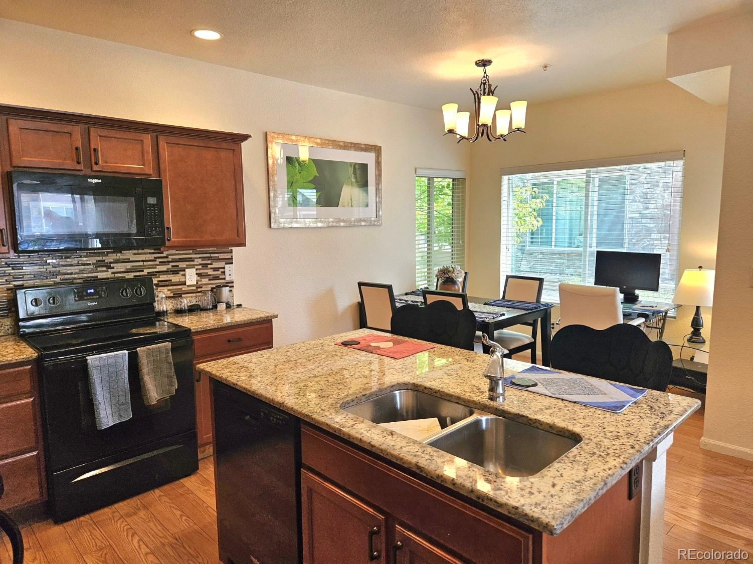 1614 Granby Way Aurora CO 80011