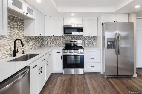 13850 E Marina Drive Aurora CO 80014
