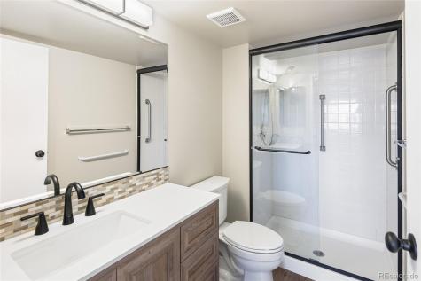 13850 E Marina Drive Aurora CO 80014