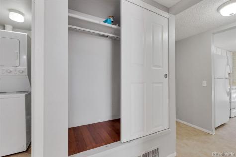 3868 S Fraser Street Aurora CO 80014