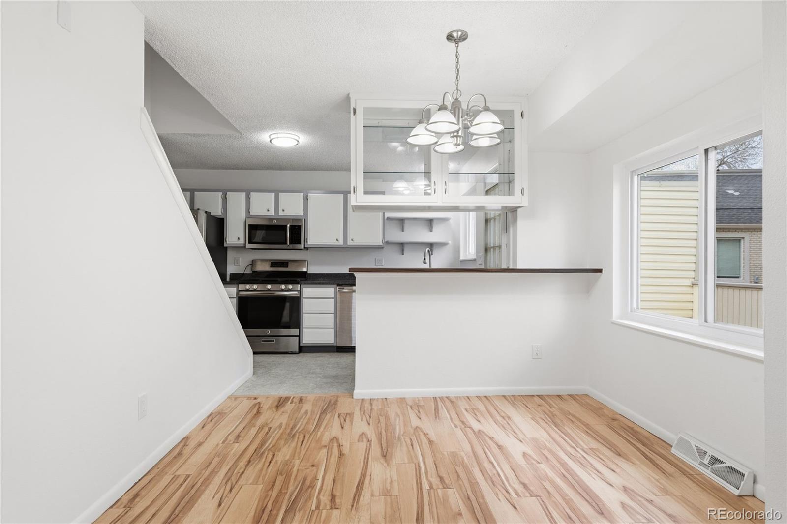 1719 S Lee Street Lakewood CO 80232