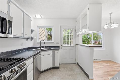 1719 S Lee Street Lakewood CO 80232