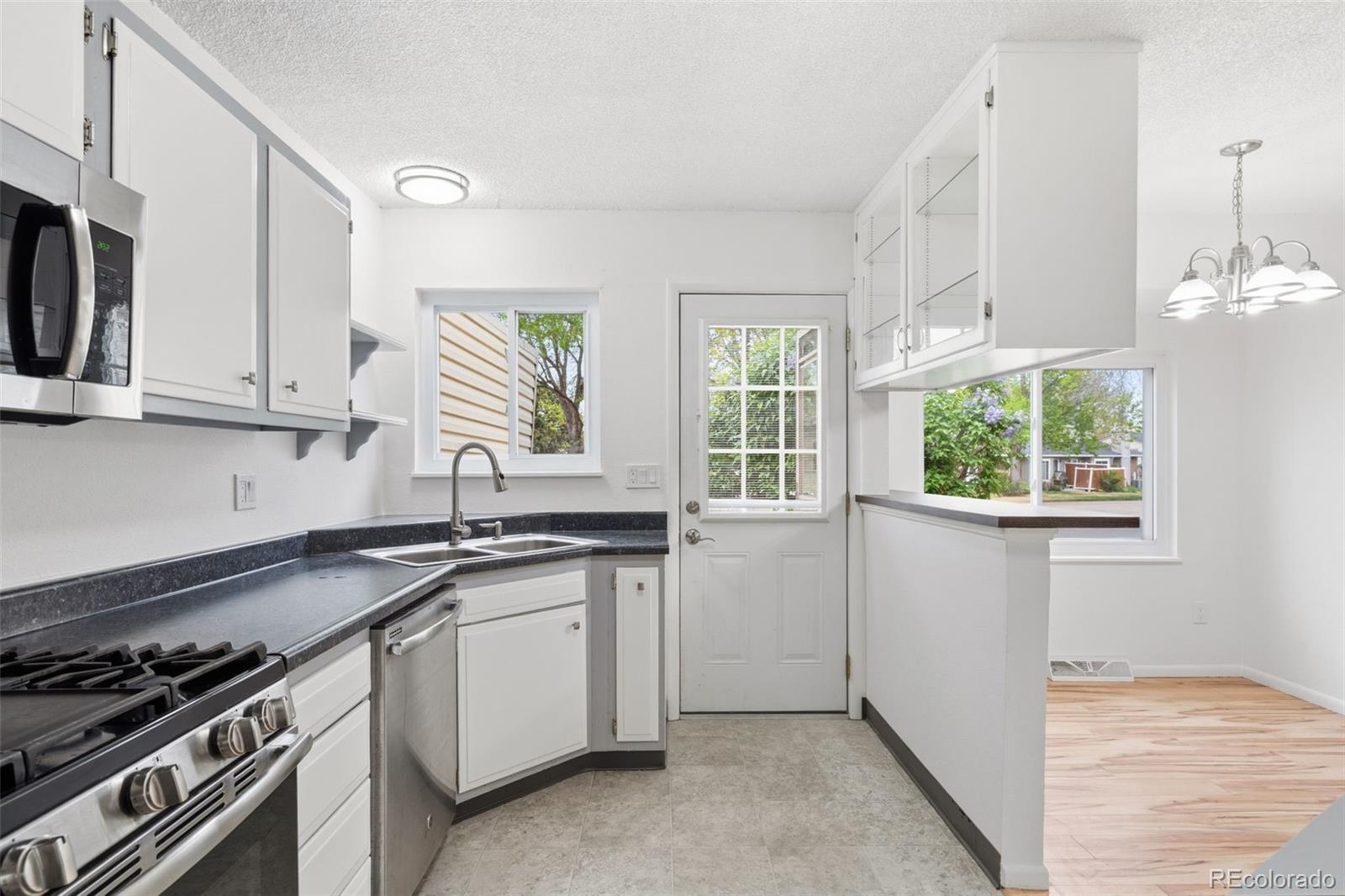 1719 S Lee Street Lakewood CO 80232