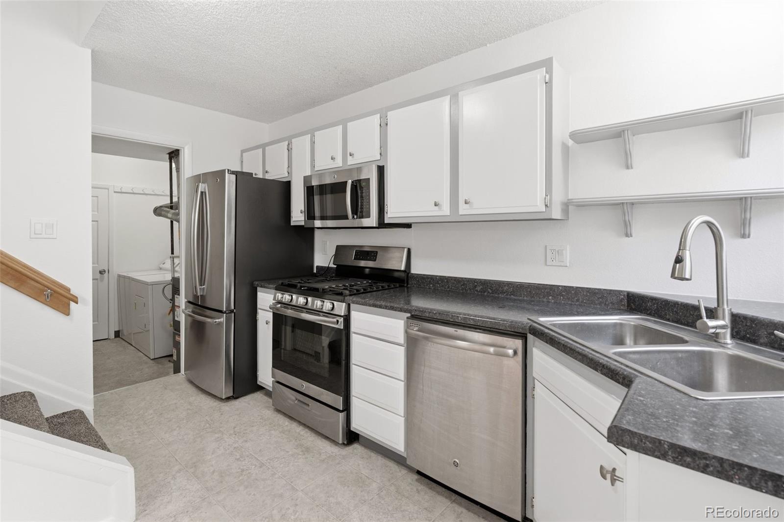 1719 S Lee Street Lakewood CO 80232