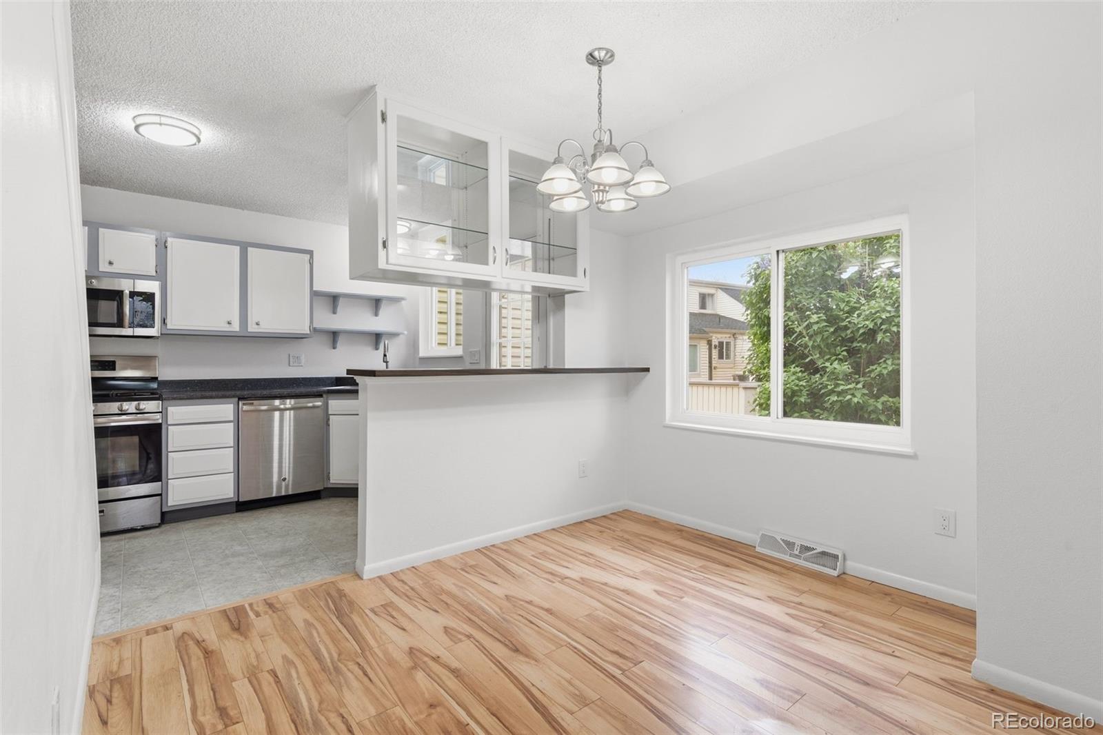 1719 S Lee Street Lakewood CO 80232