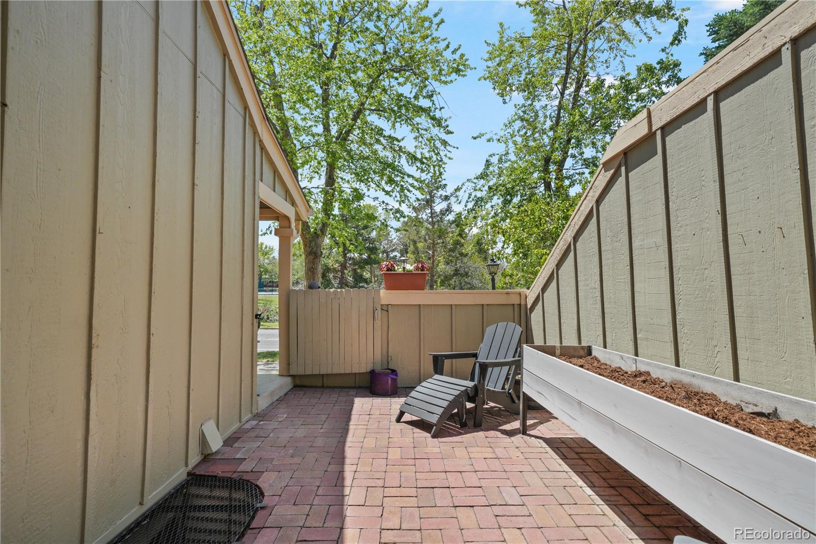 7779 S Curtice Drive Littleton CO 80120
