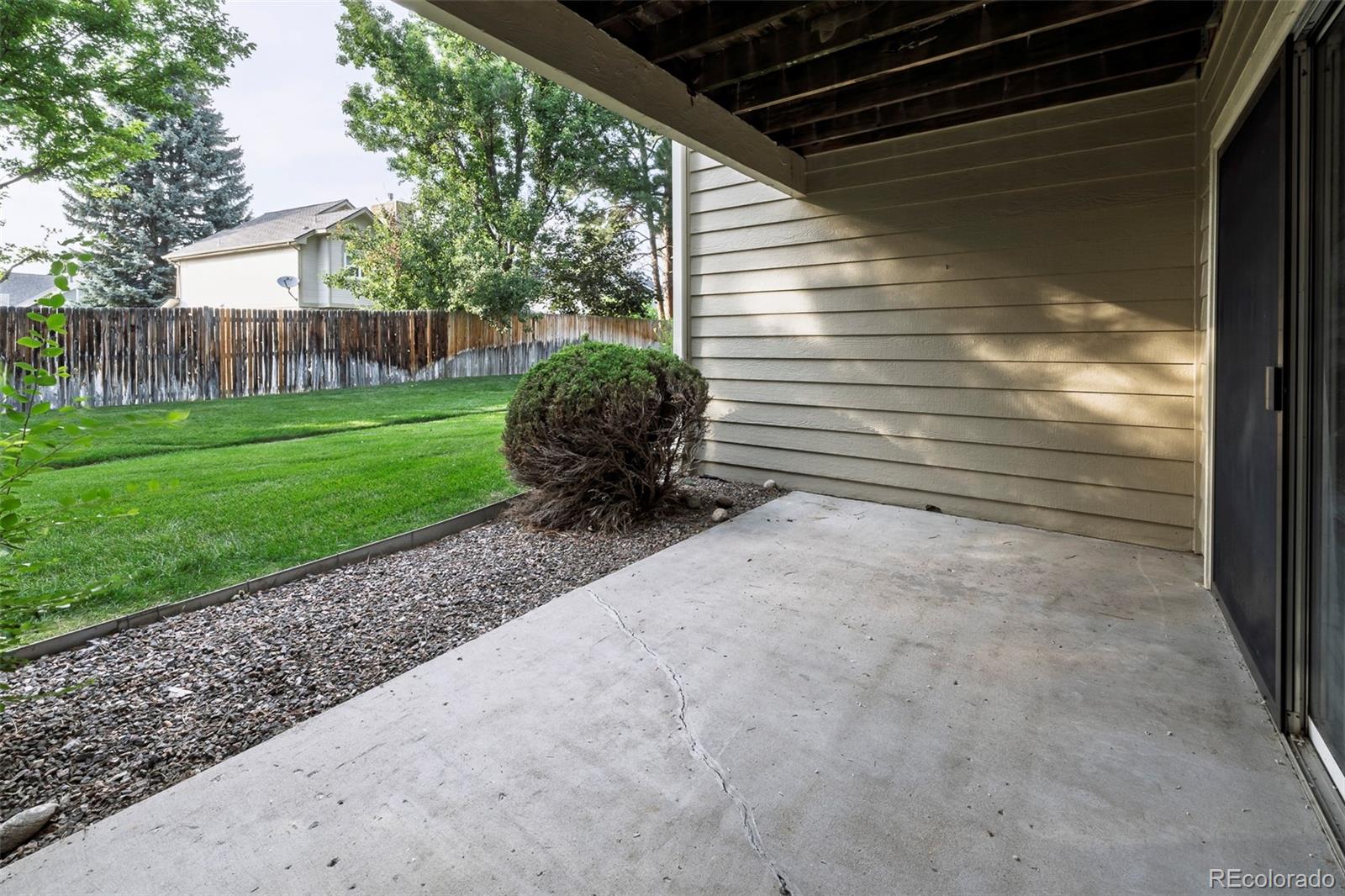 8227 S High Court Centennial CO 80122