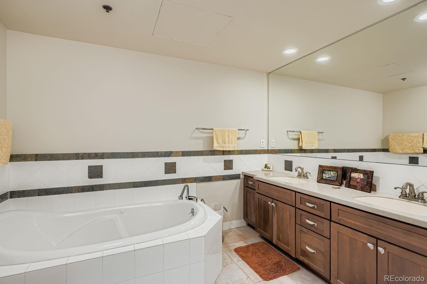 1499 Blake Street Denver CO 80202