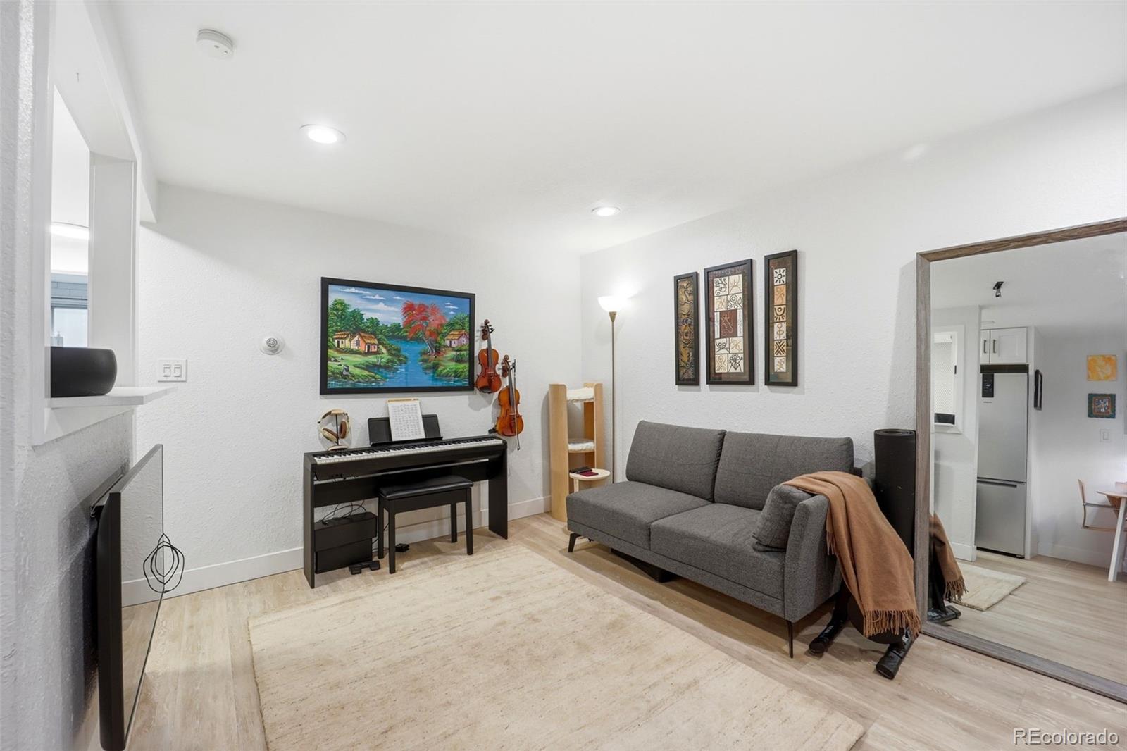 148 S Emerson Street Denver CO 80209