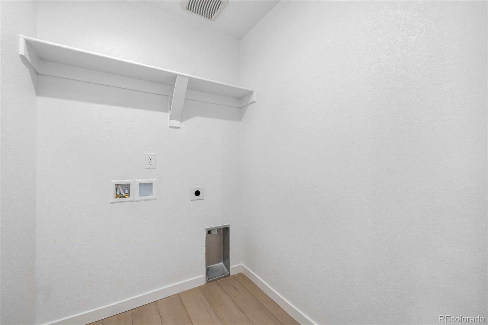 2076 S Holly Street Denver CO 80222