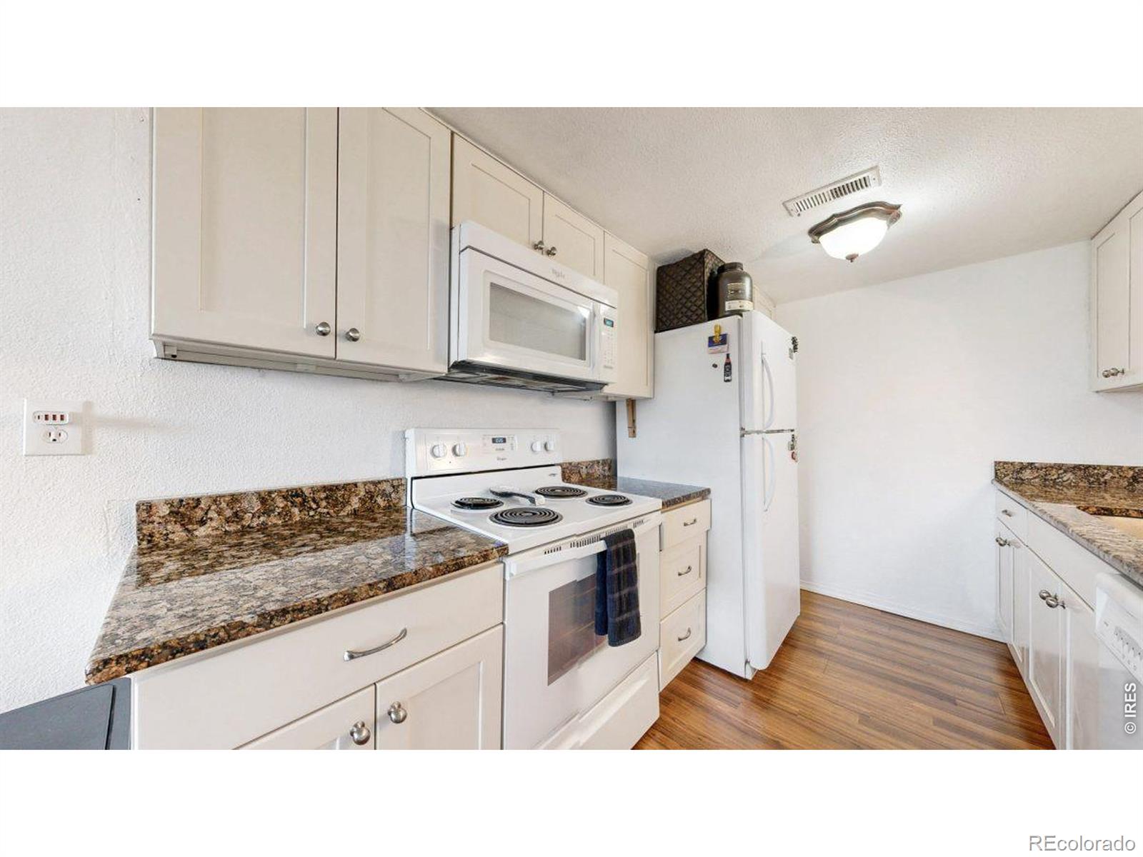 3354 S Flower Street Lakewood CO 80227