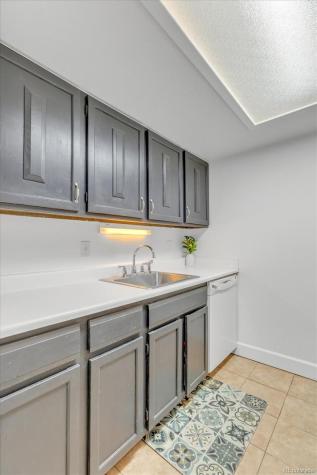 1250 Golden Circle Golden CO 80401