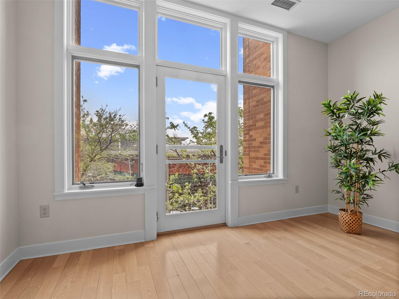 7220 W Bonfils Lane Lakewood CO 80226