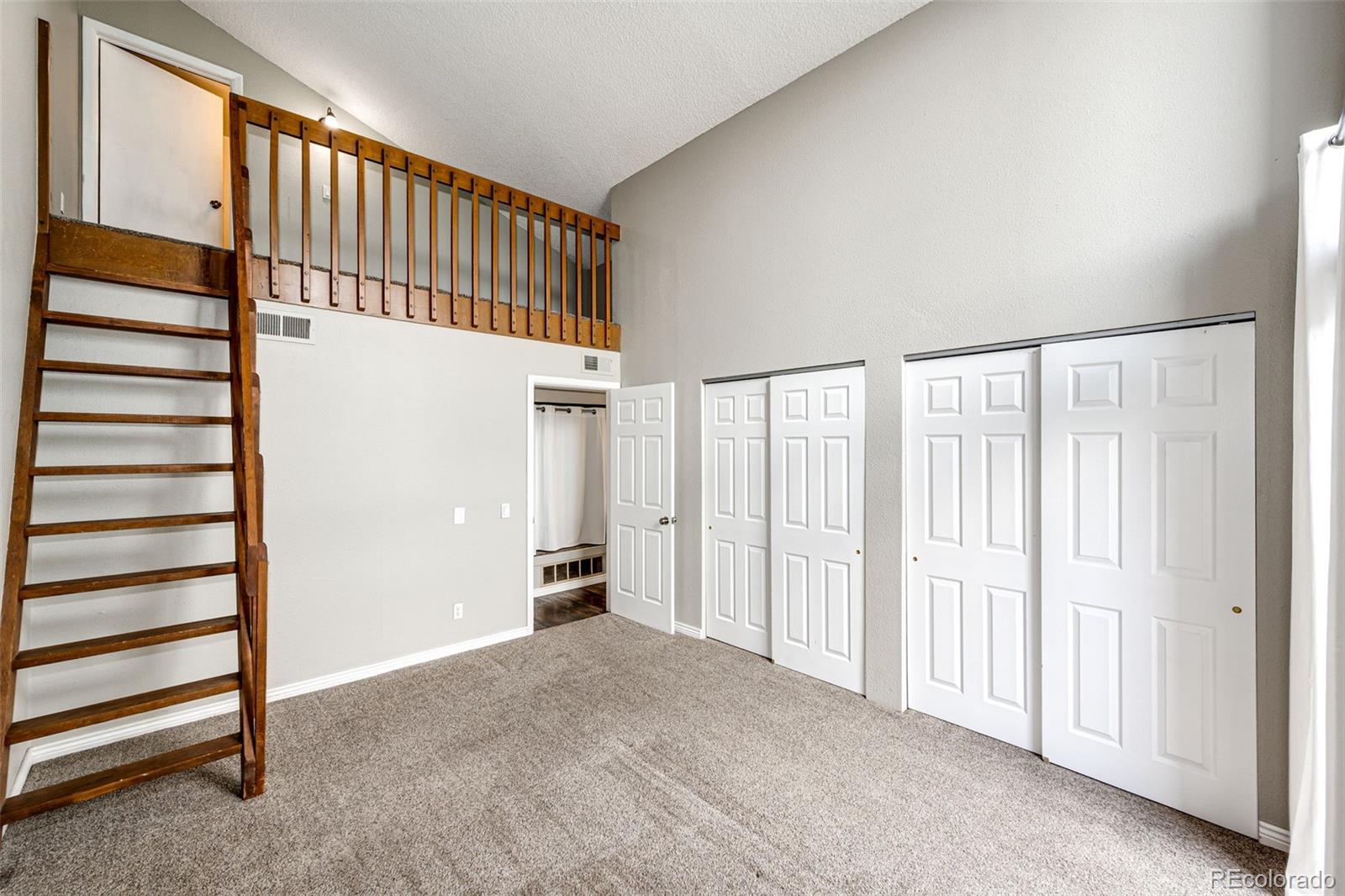 9837 E Peakview Avenue Englewood CO 80111