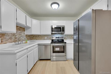635 S Alton Way Denver CO 80247