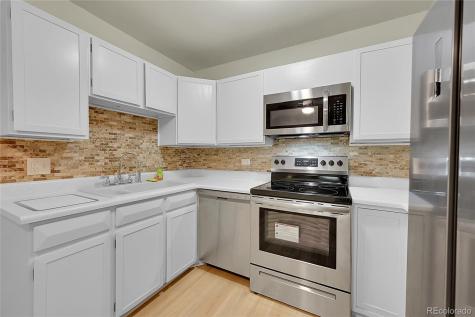 635 S Alton Way Denver CO 80247