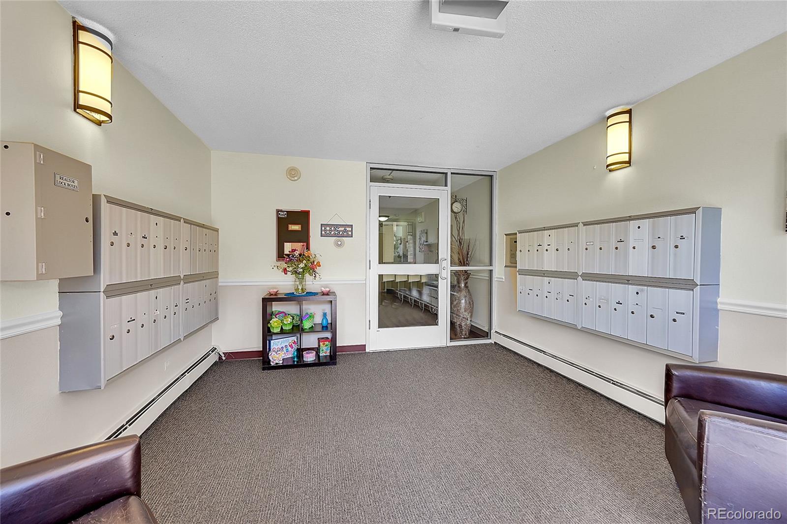 635 S Alton Way Denver CO 80247