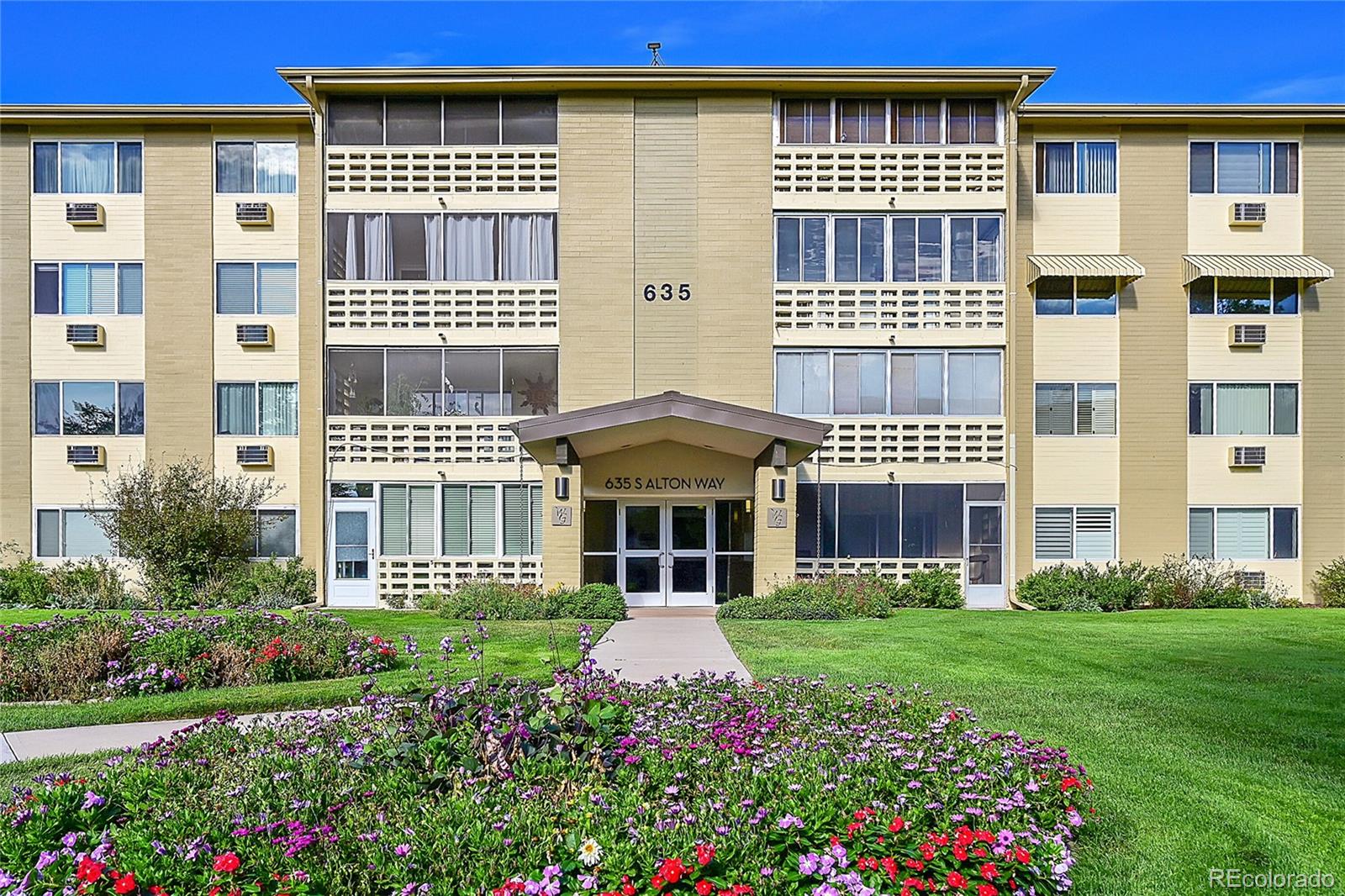 635 S Alton Way Denver CO 80247