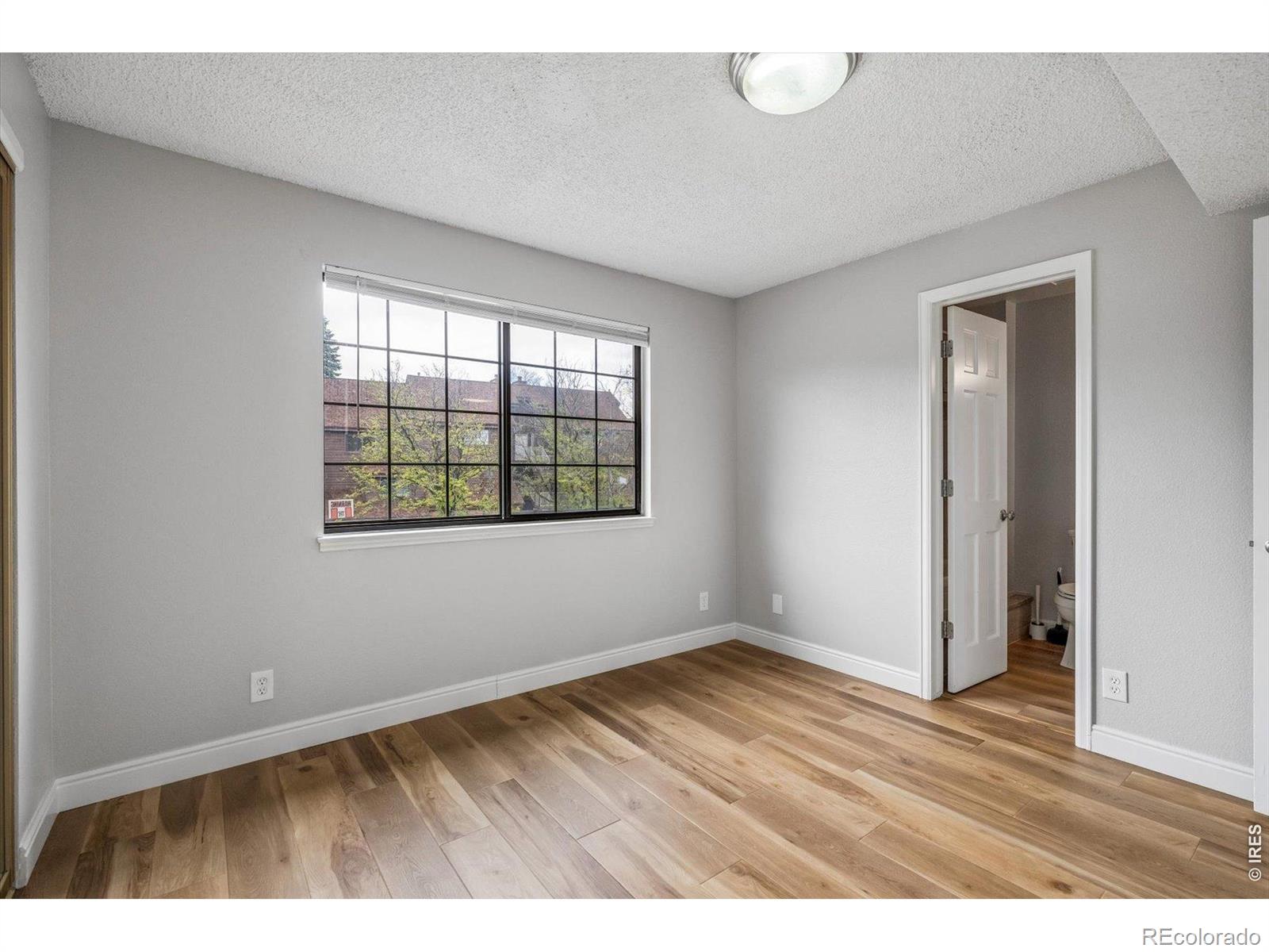 844 S Vance Street Lakewood CO 80226