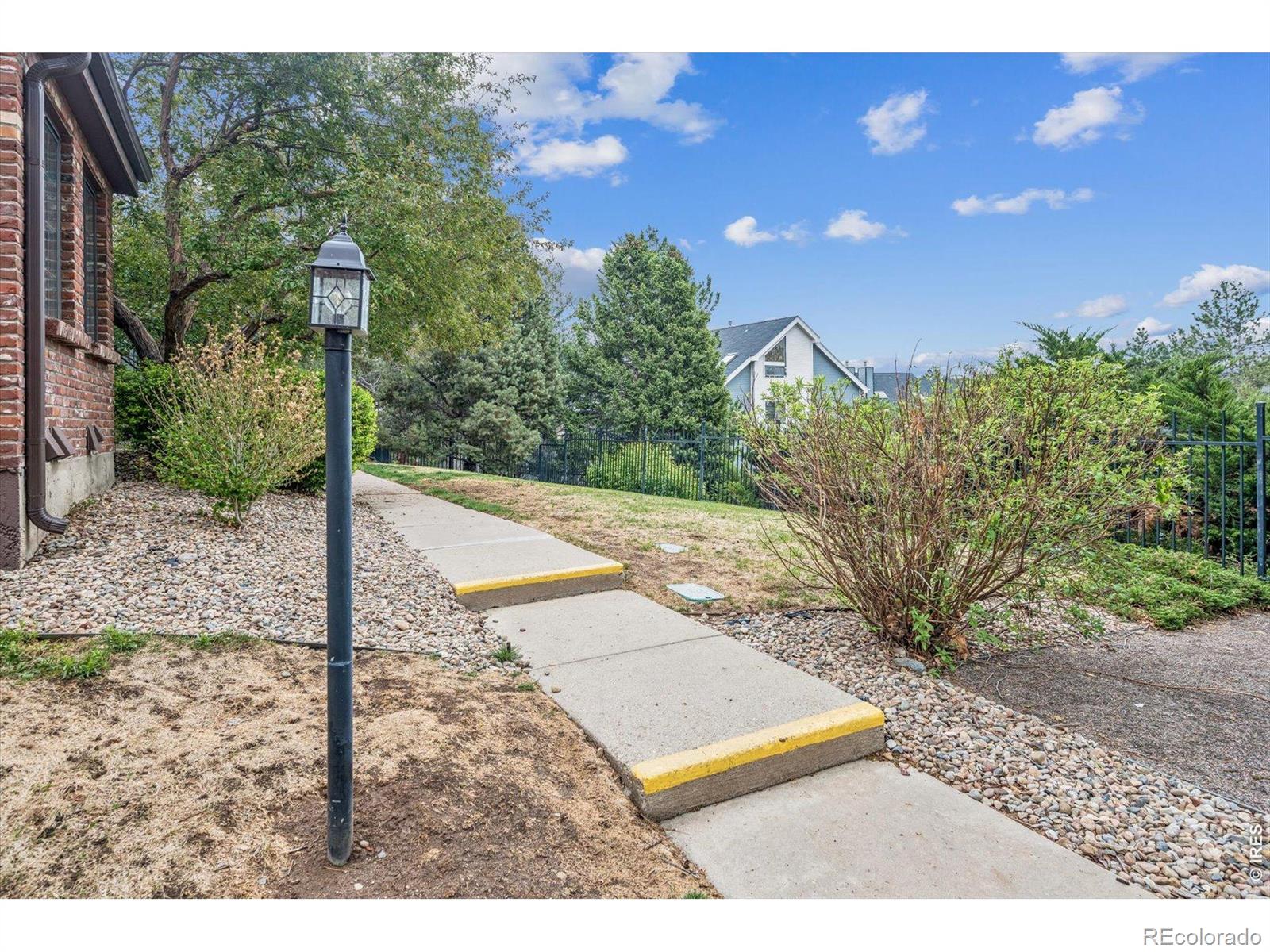 844 S Vance Street Lakewood CO 80226