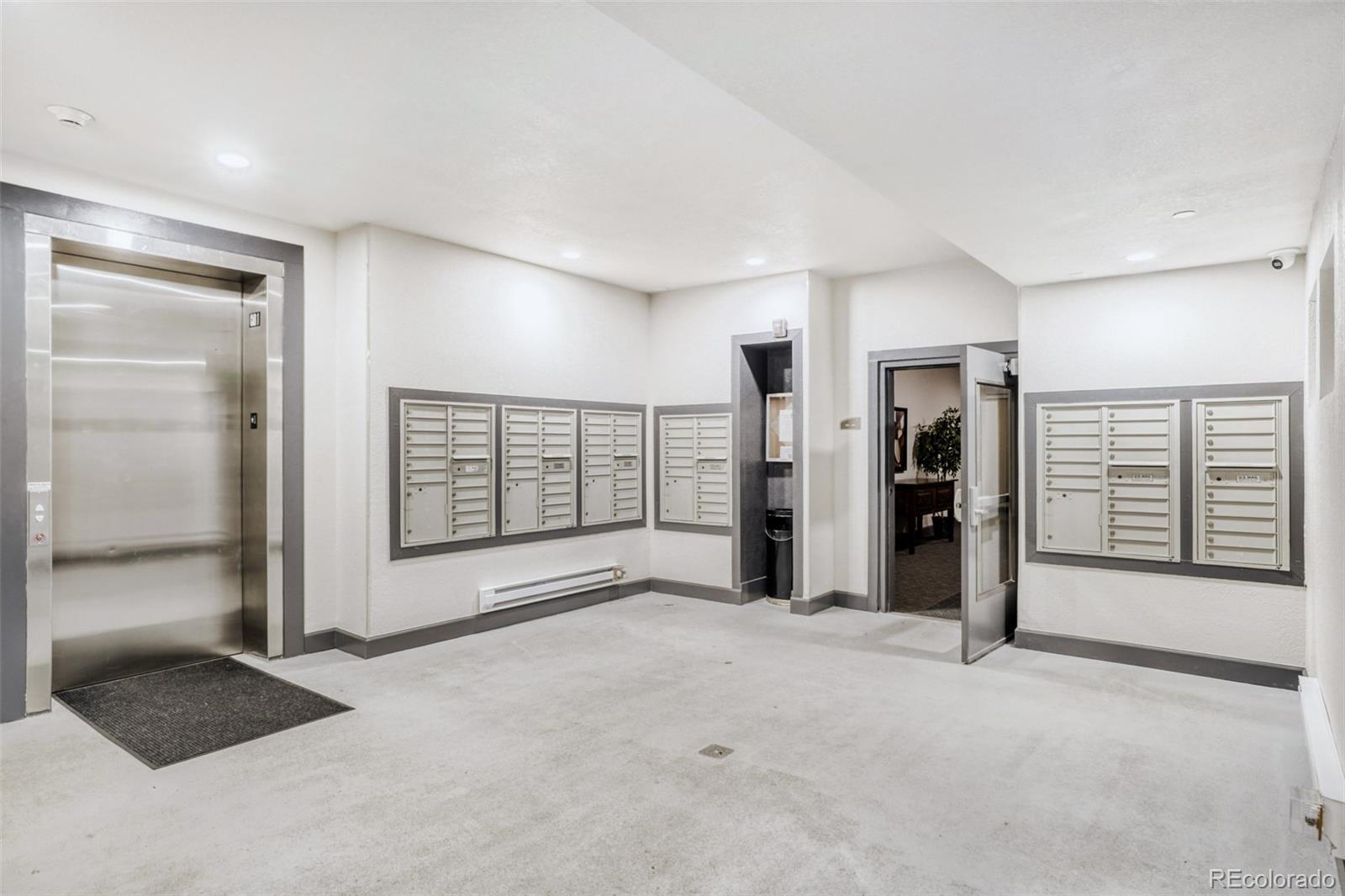 13456 Via Varra Broomfield CO 80020