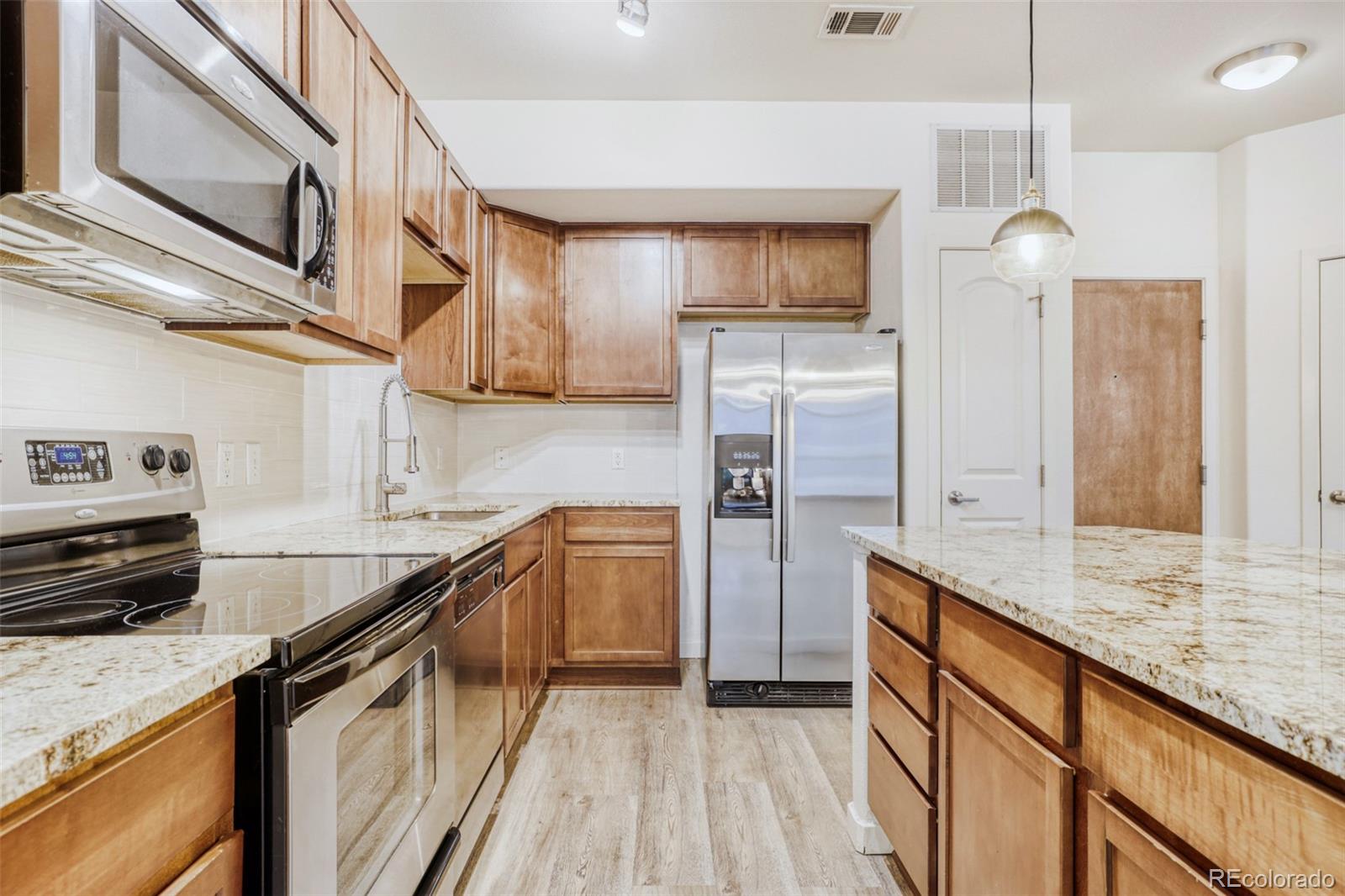 13456 Via Varra Broomfield CO 80020
