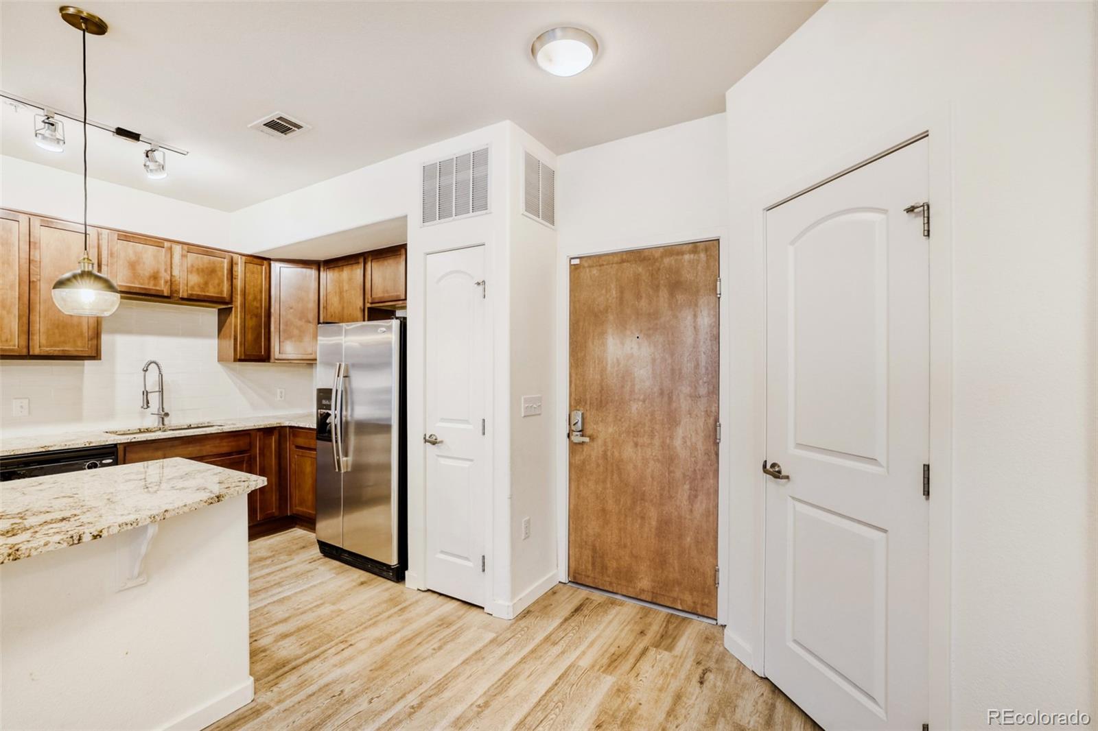 13456 Via Varra Broomfield CO 80020