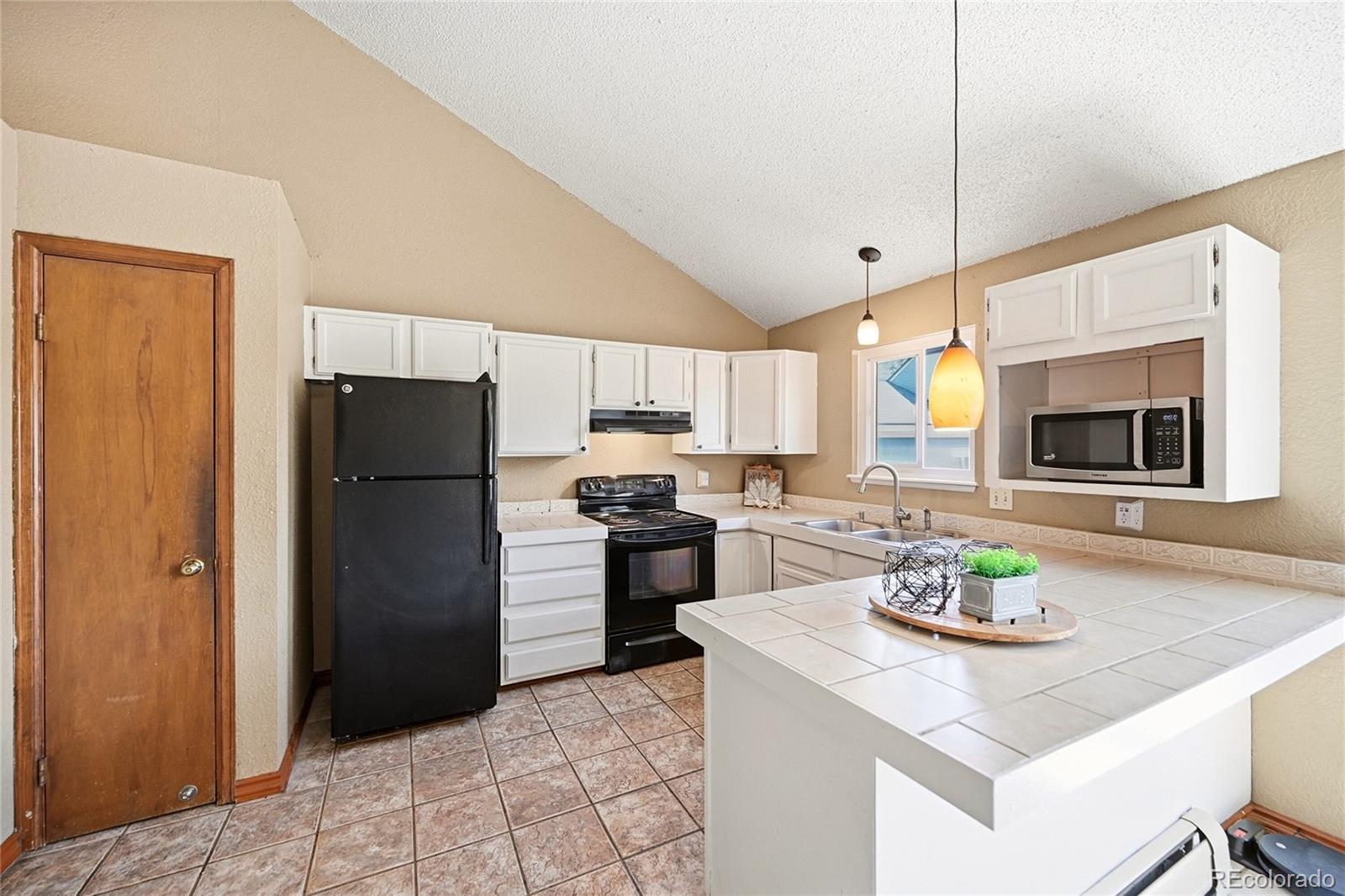 2801 W Davies Drive Littleton CO 80120