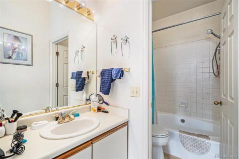 1079 S Walden Way Aurora CO 80017