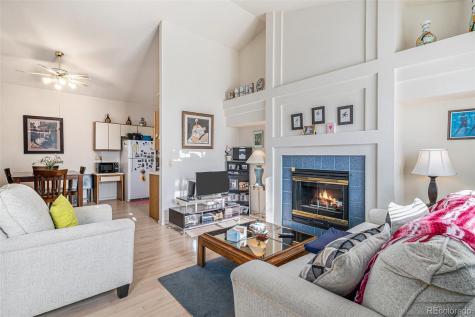 1079 S Walden Way Aurora CO 80017
