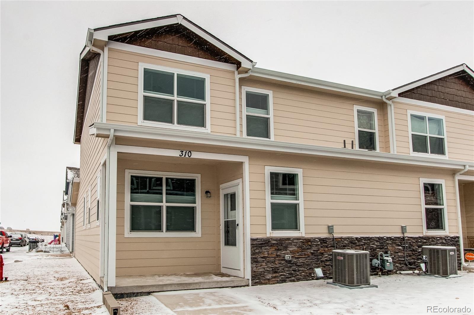 310 S 4 Court Deer Trail CO 80105
