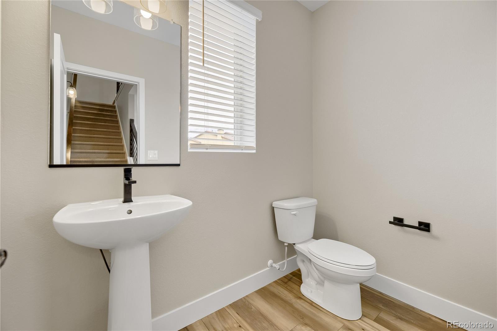 15534 W Washburn Avenue Lakewood CO 80228