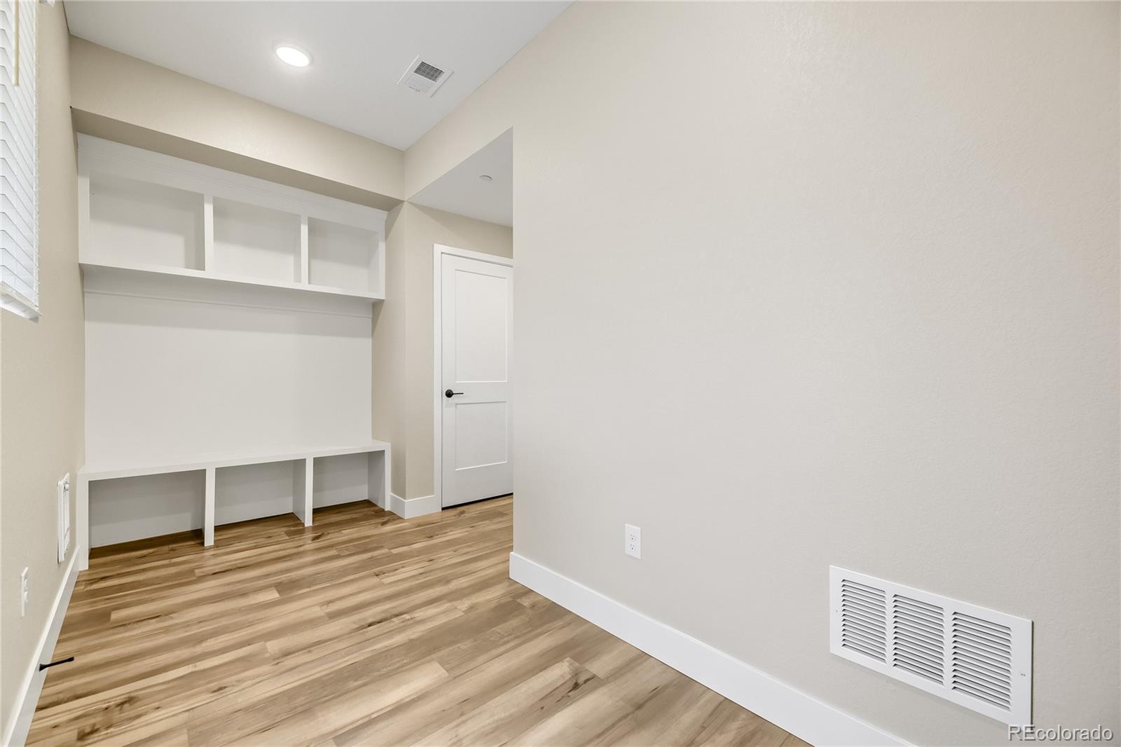 15534 W Washburn Avenue Lakewood CO 80228
