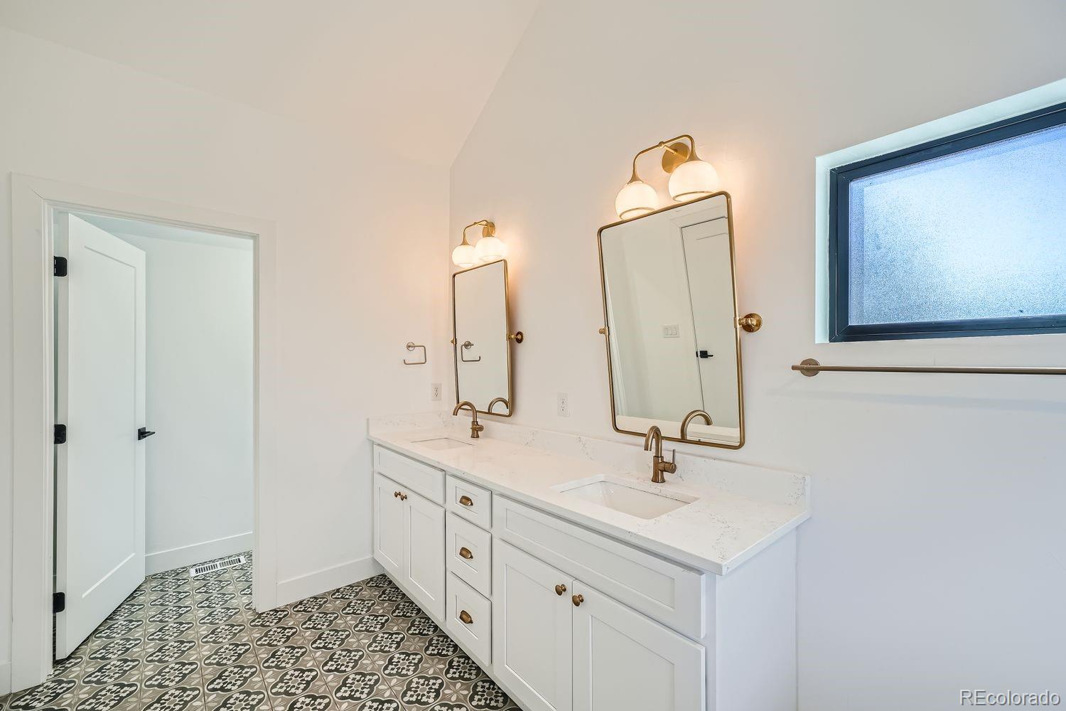 1405 Yates Street Denver CO 80204