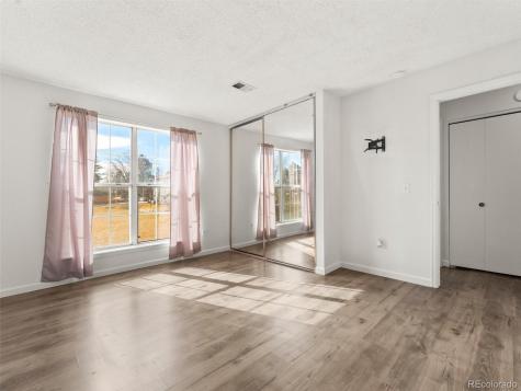 4460 S Pitkin Street Aurora CO 80015