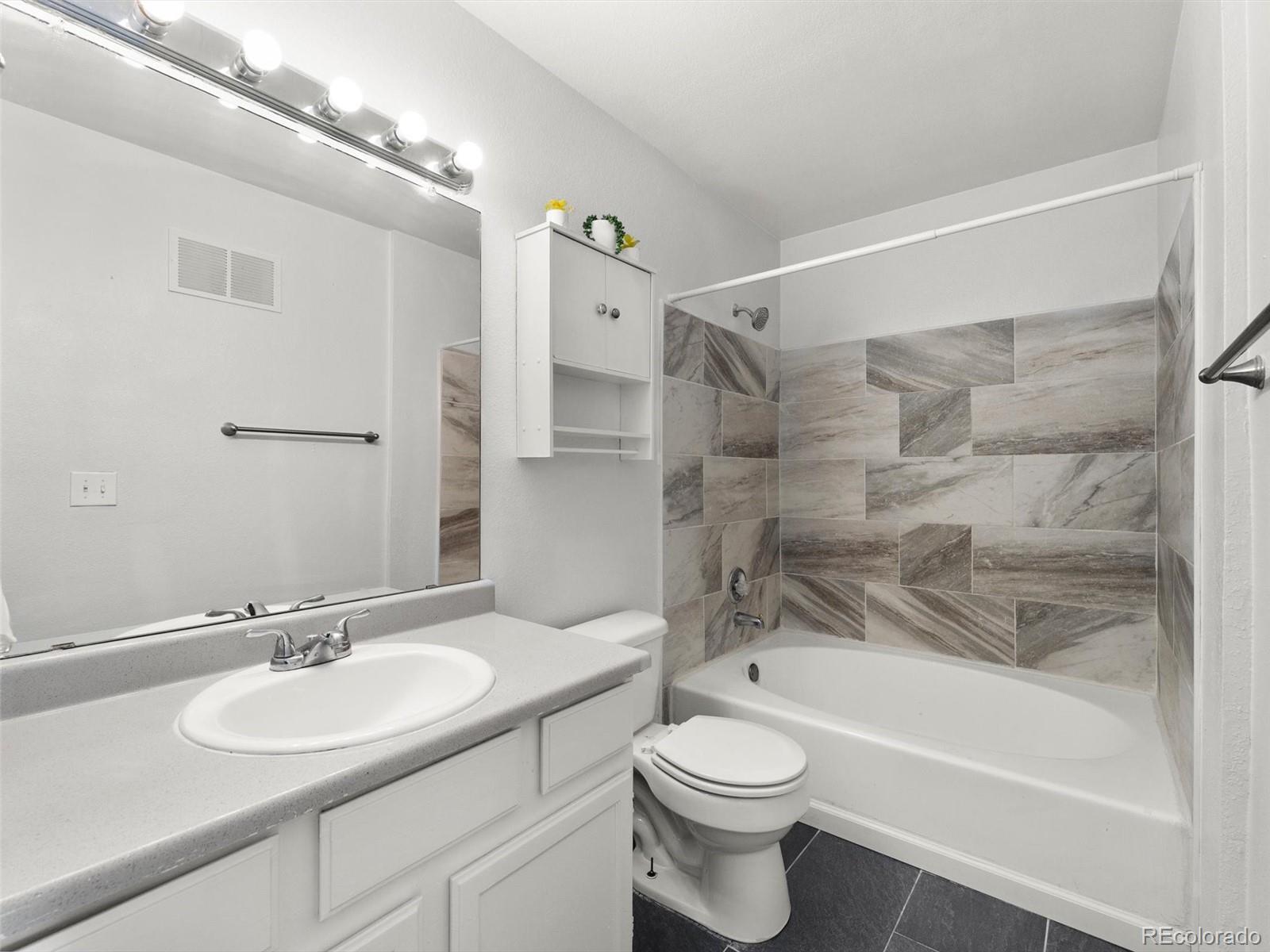 4460 S Pitkin Street Aurora CO 80015