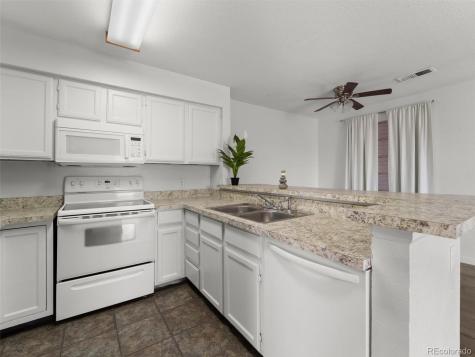 4460 S Pitkin Street Aurora CO 80015