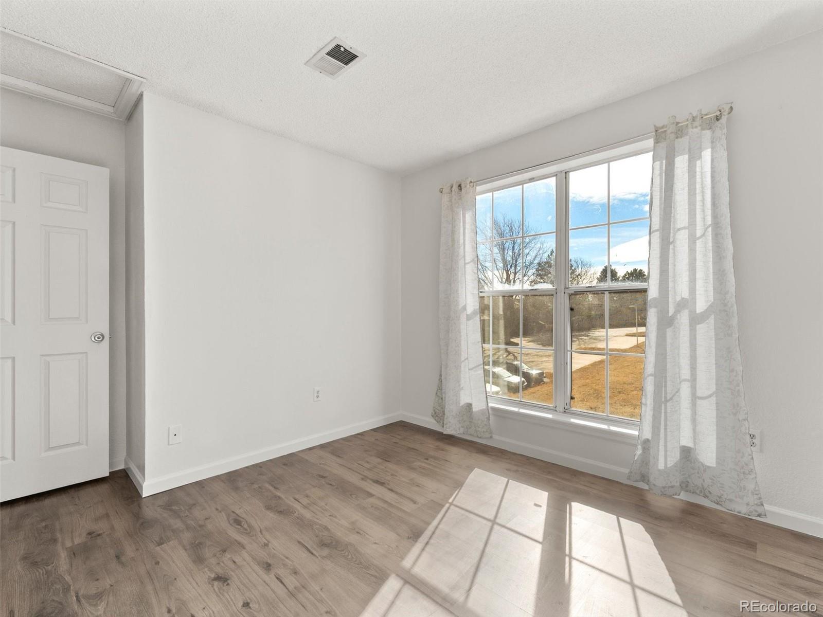 4460 S Pitkin Street Aurora CO 80015