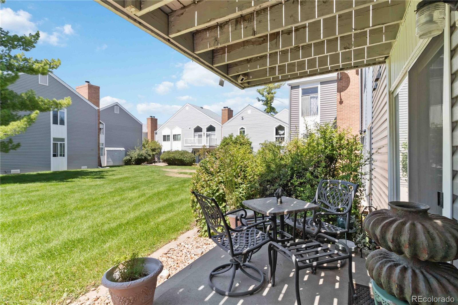 3319 S Monaco Street Denver CO 80222