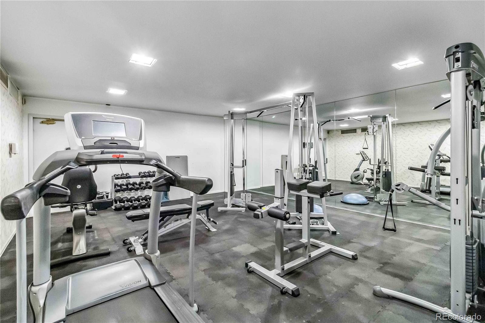 3319 S Monaco Street Denver CO 80222