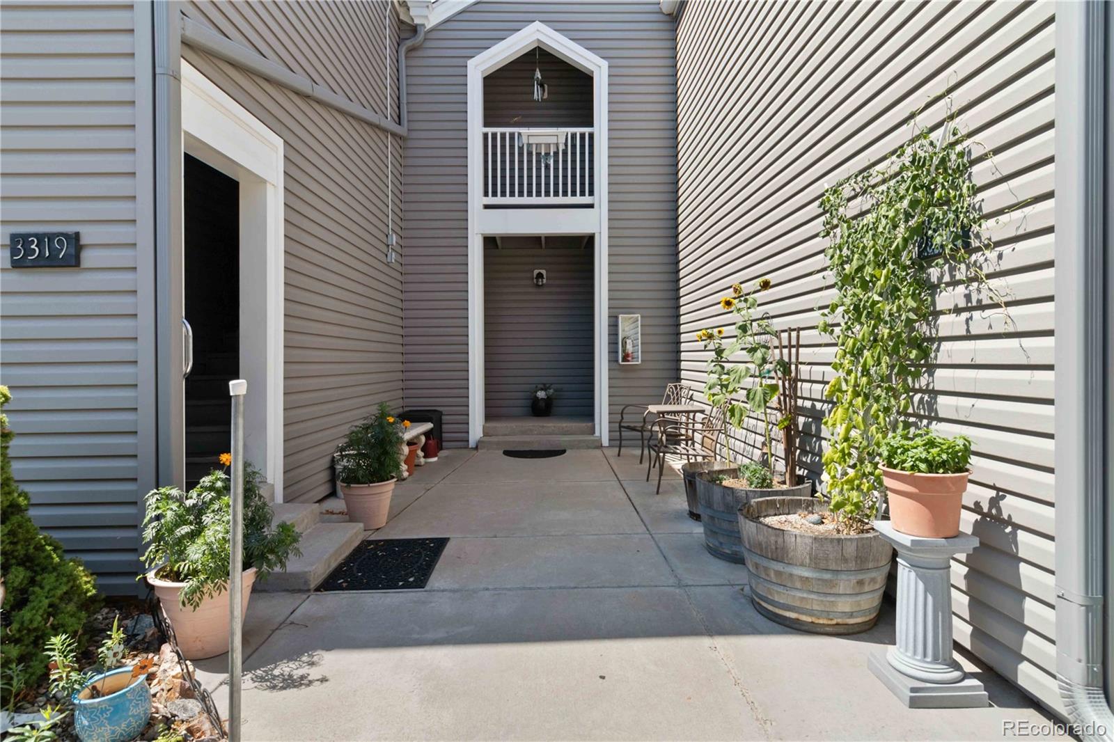 3319 S Monaco Street Denver CO 80222